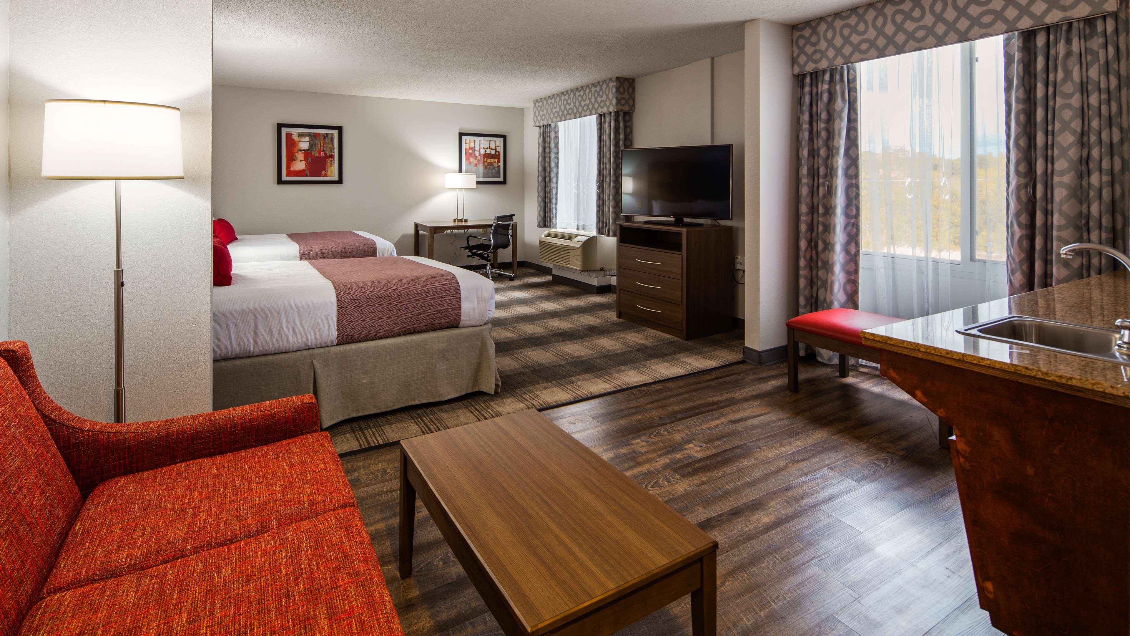 Best Western Plus Philadelphia-Choctaw Hotel And Suites Extérieur photo