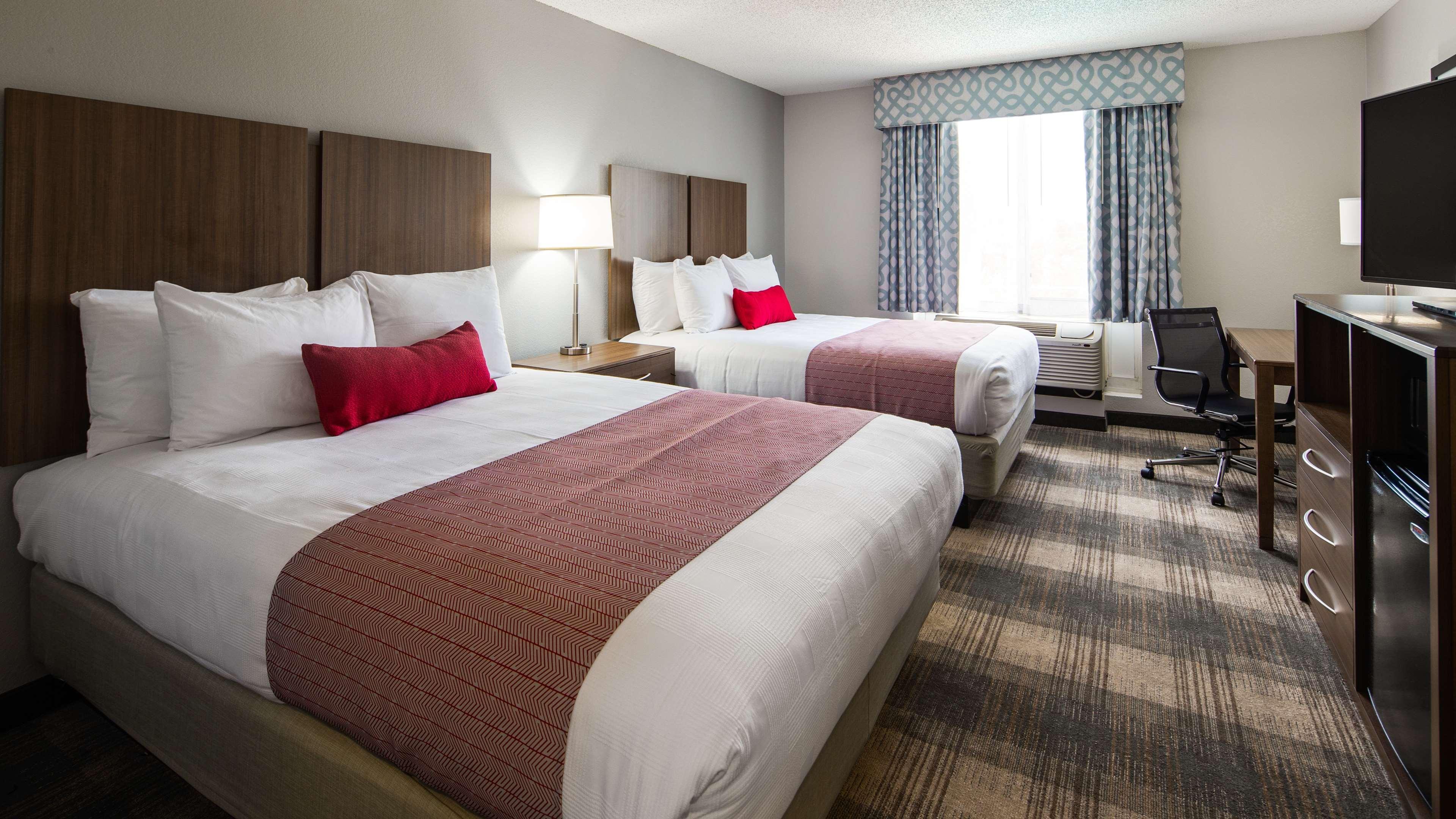 Best Western Plus Philadelphia-Choctaw Hotel And Suites Extérieur photo