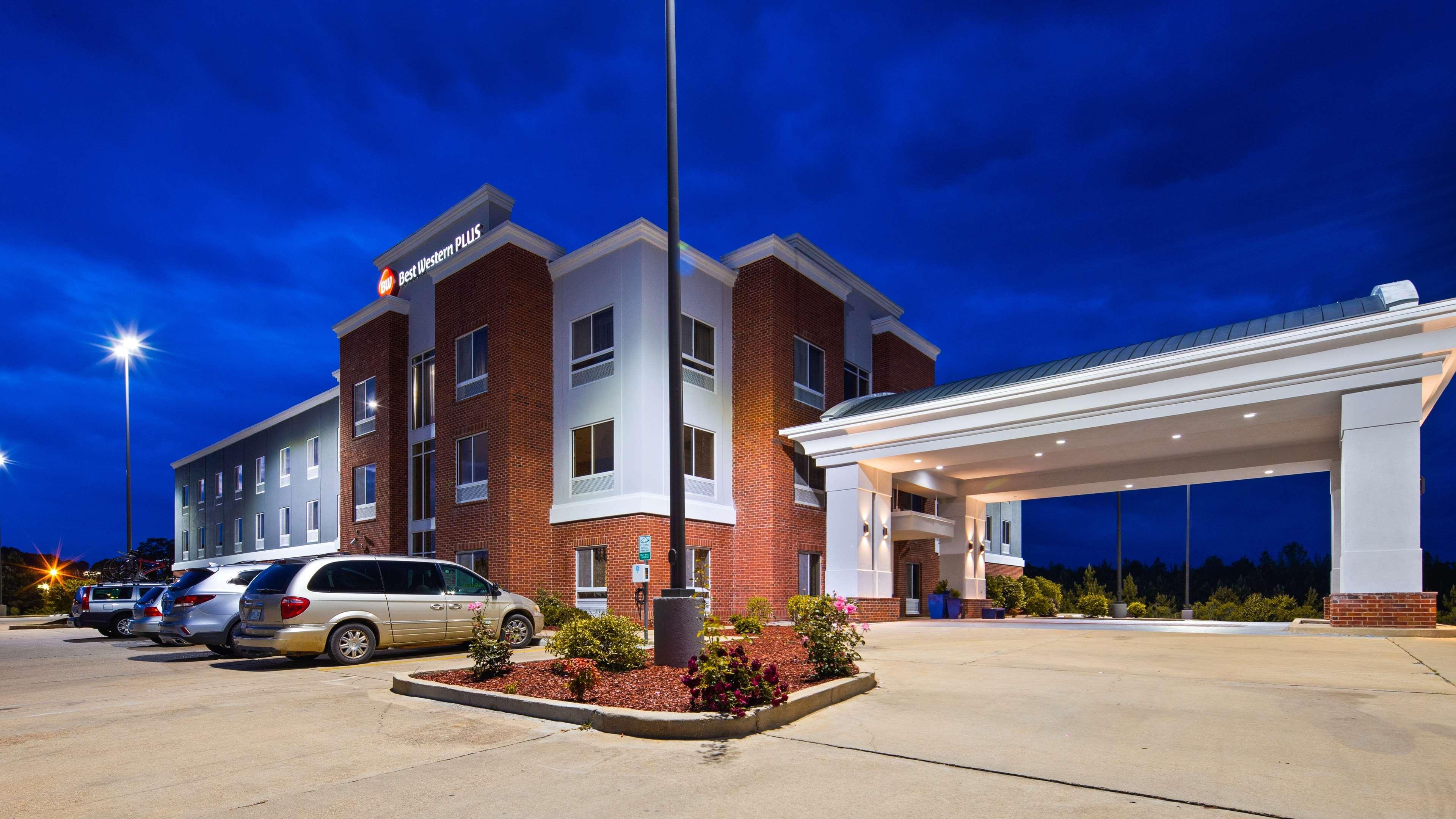 Best Western Plus Philadelphia-Choctaw Hotel And Suites Extérieur photo