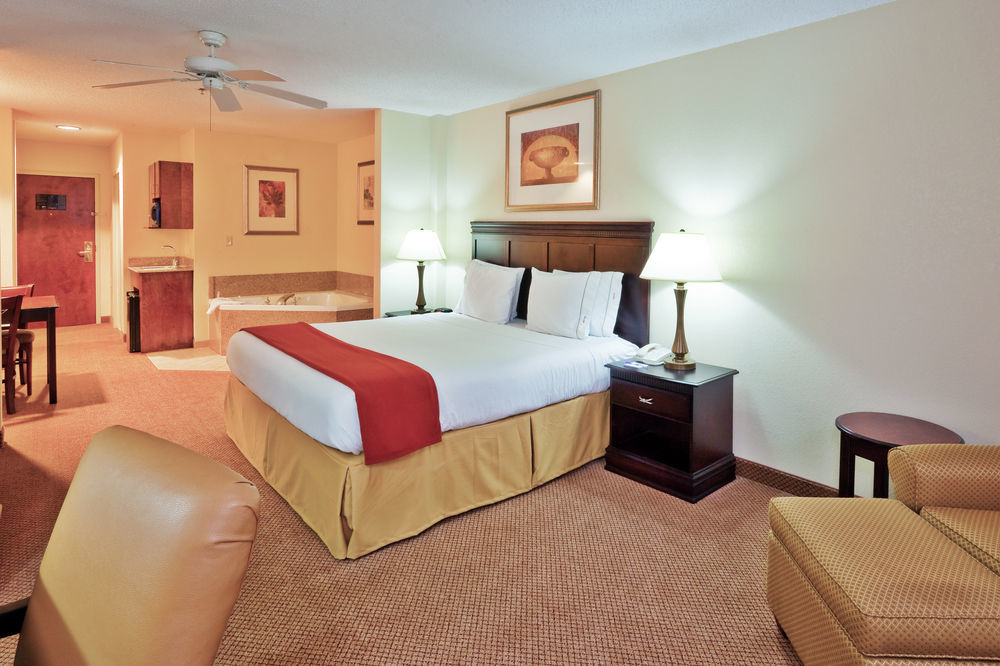 Best Western Plus Philadelphia-Choctaw Hotel And Suites Extérieur photo